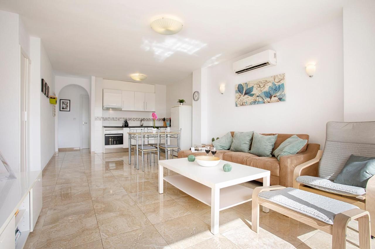 Апартаменты Atico Frente Al Mar - Vistas, Piscina, Terrazas, Parking! Бенальмадена Экстерьер фото