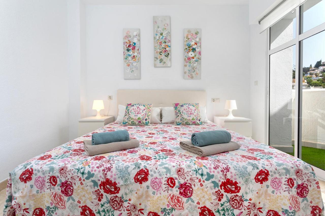 Апартаменты Atico Frente Al Mar - Vistas, Piscina, Terrazas, Parking! Бенальмадена Экстерьер фото